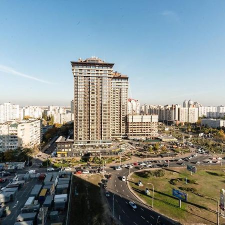 Roskoschnaya 3К Quartira 135М2 Na Naberejneu. Minskaya Apartamento Kiev Exterior foto